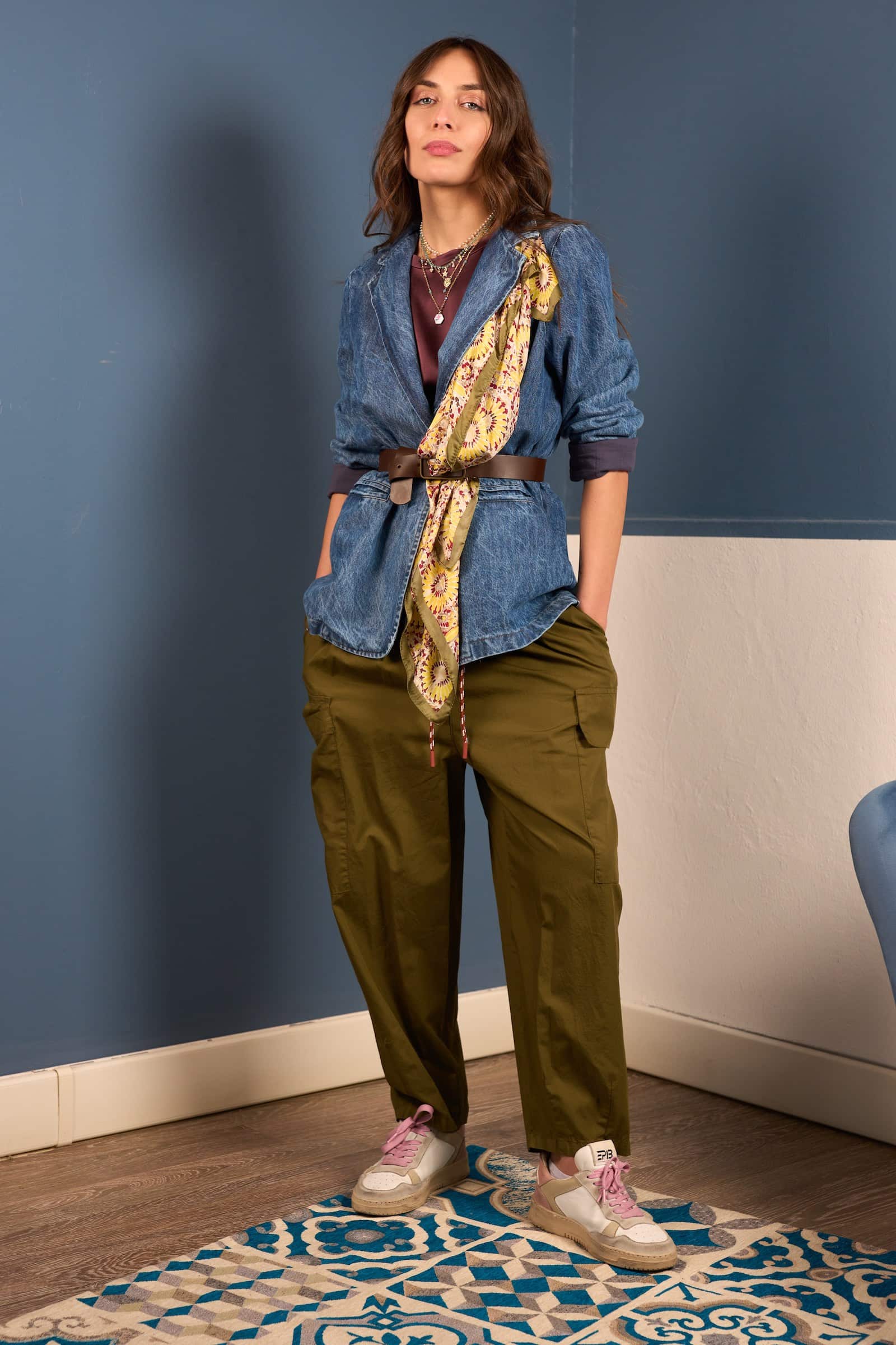Giacca Jeans con Foulard e Cintura inclusa