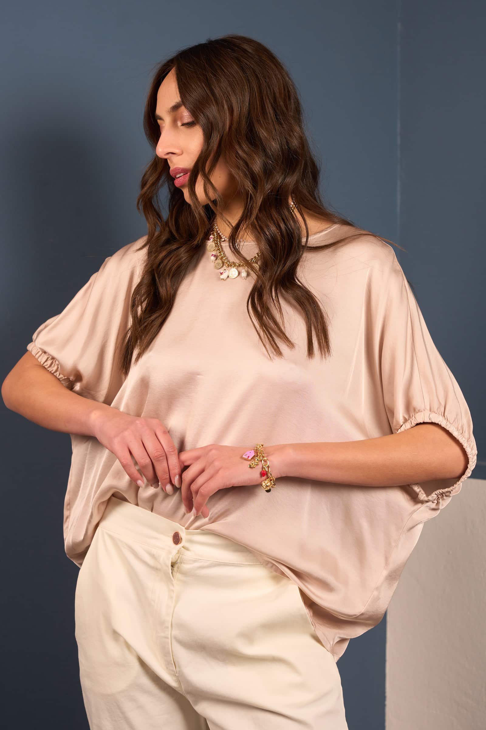 Alternative view of Maglia morbida rosa chiaro con maniche elasticizzate