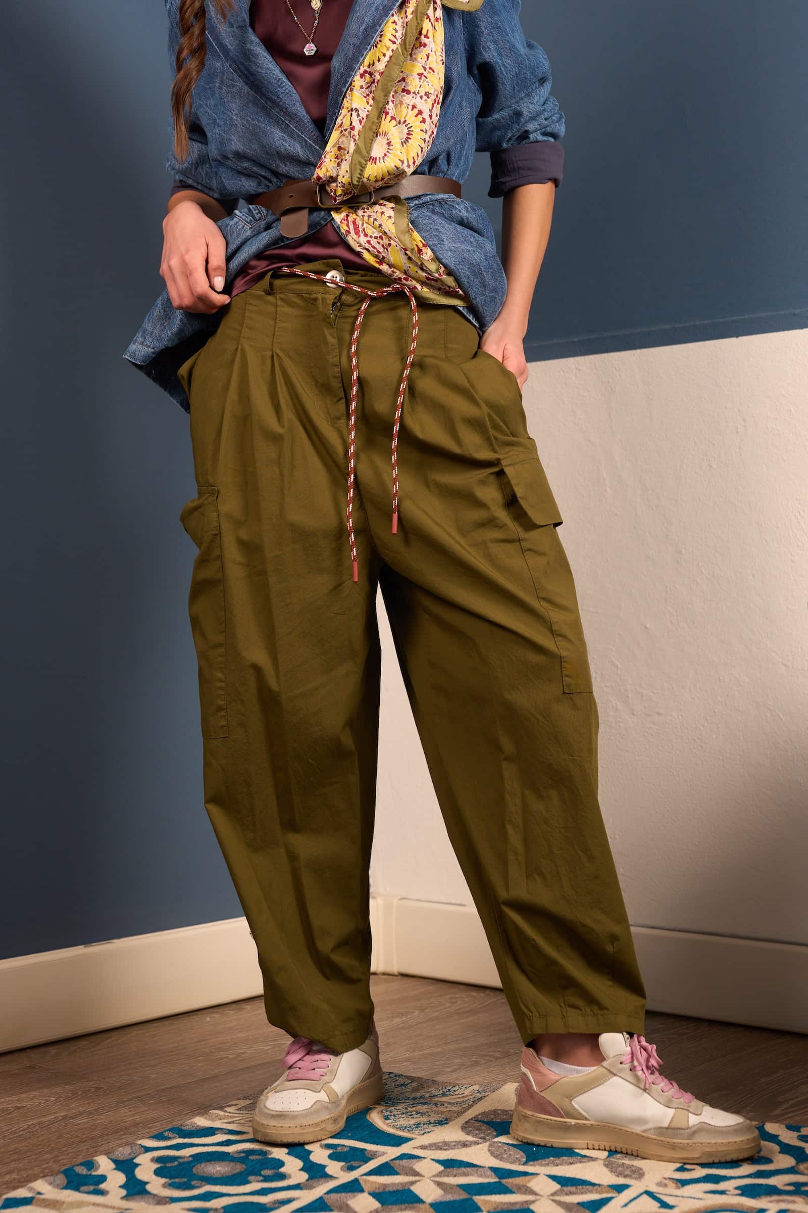 Pantalone Cargo verde militare cintura inclusa