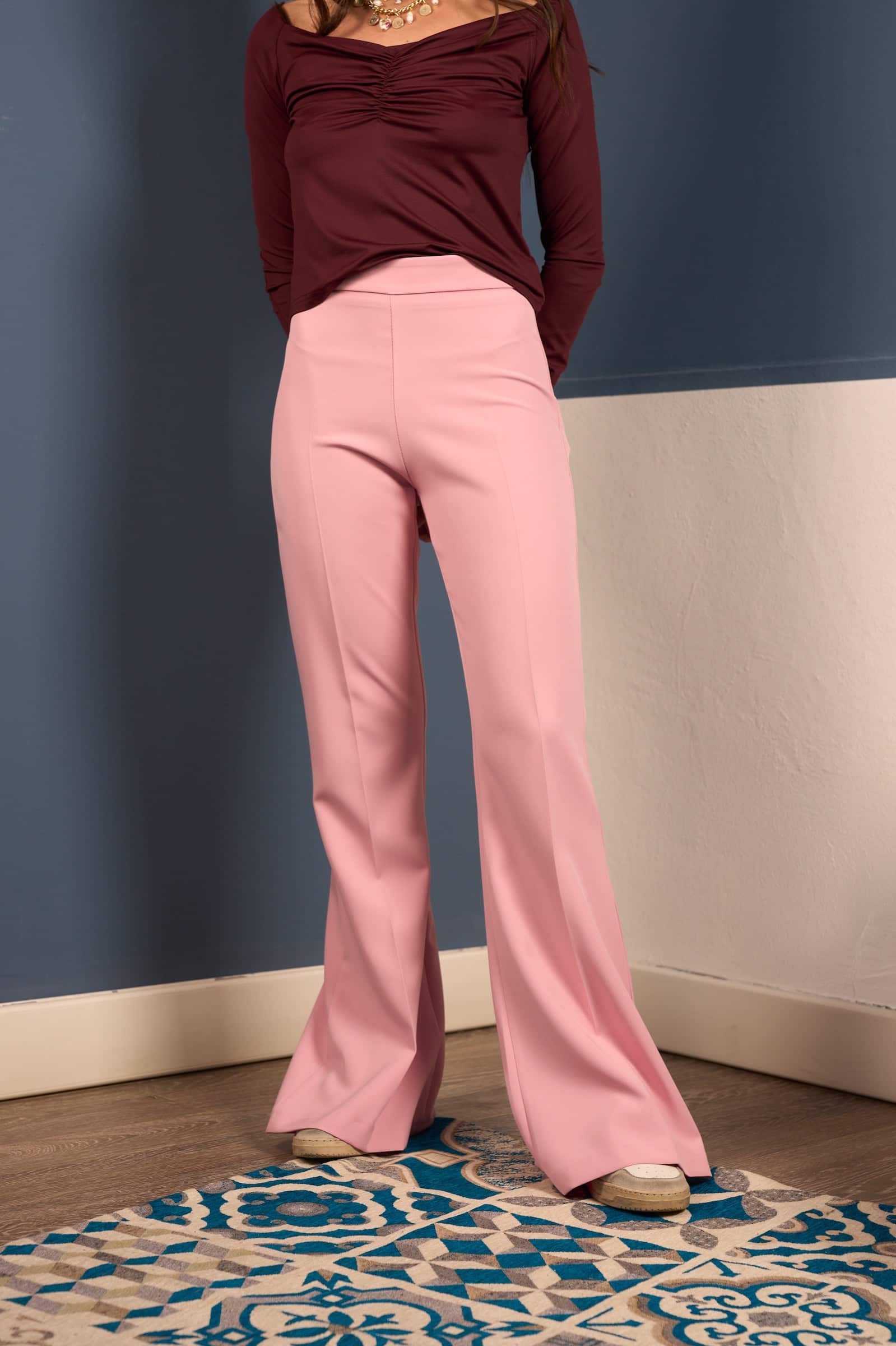 Alternative view of Pantalone Slim Fit - Rosa