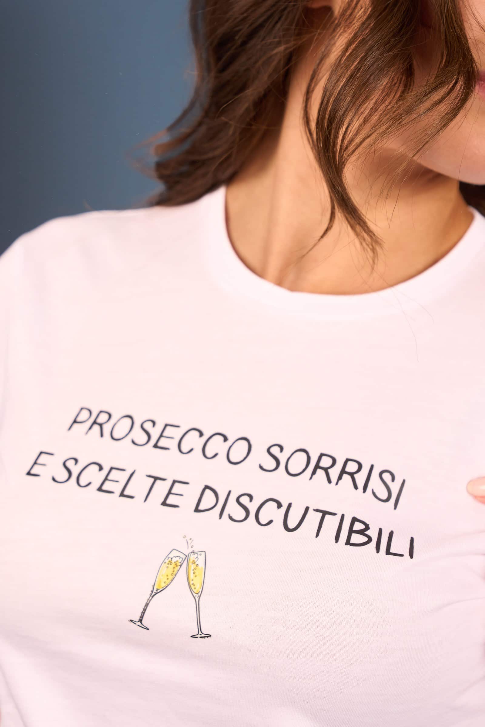 Alternative view of T-Shirt prosecco sorrisi scelte discutibili - Bianca